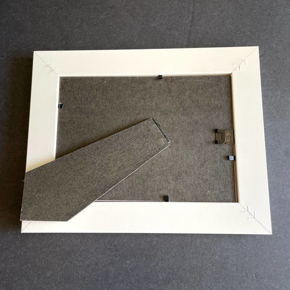 NEW 5 IKEA White Frames With Mat VIRSERUM 4x6 Wood Horizontal Vertical - Picture 6 of 6